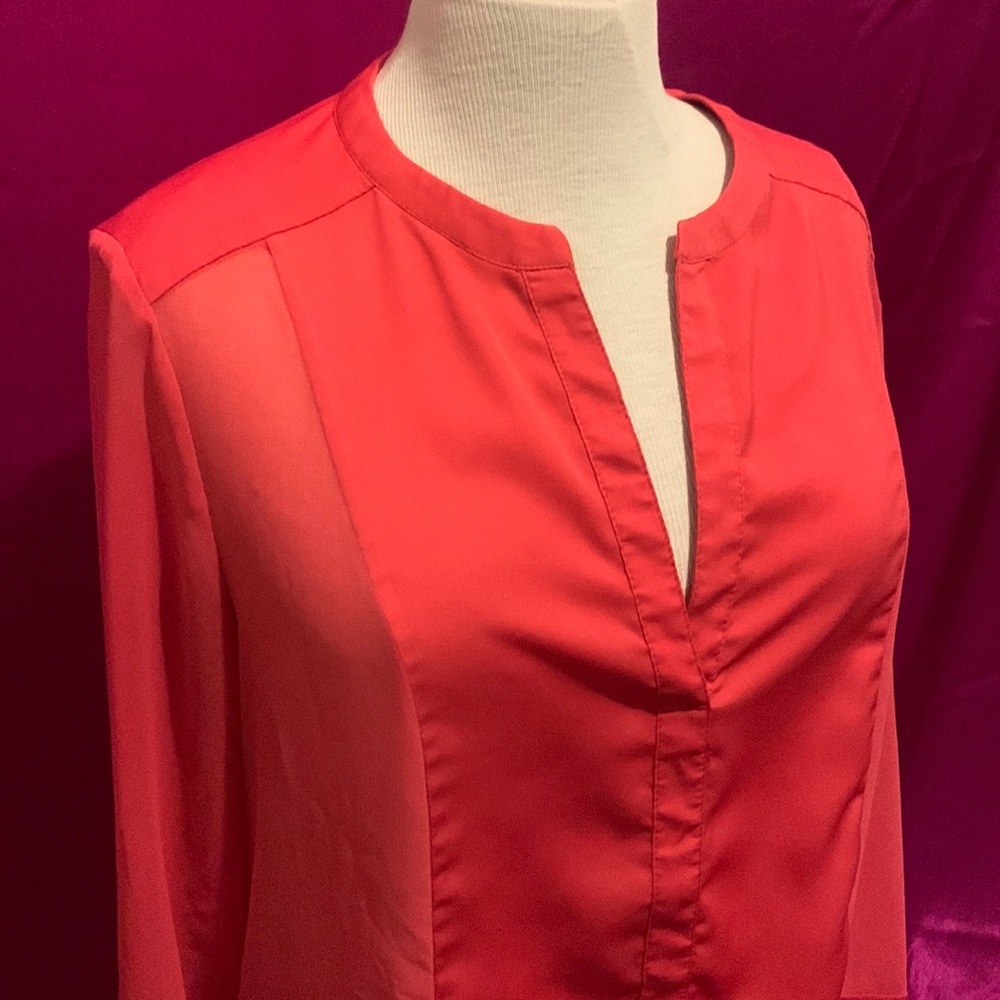RW&CO size S, unique red blouse, sheer on sides, buttons for 3/4 sleeve .